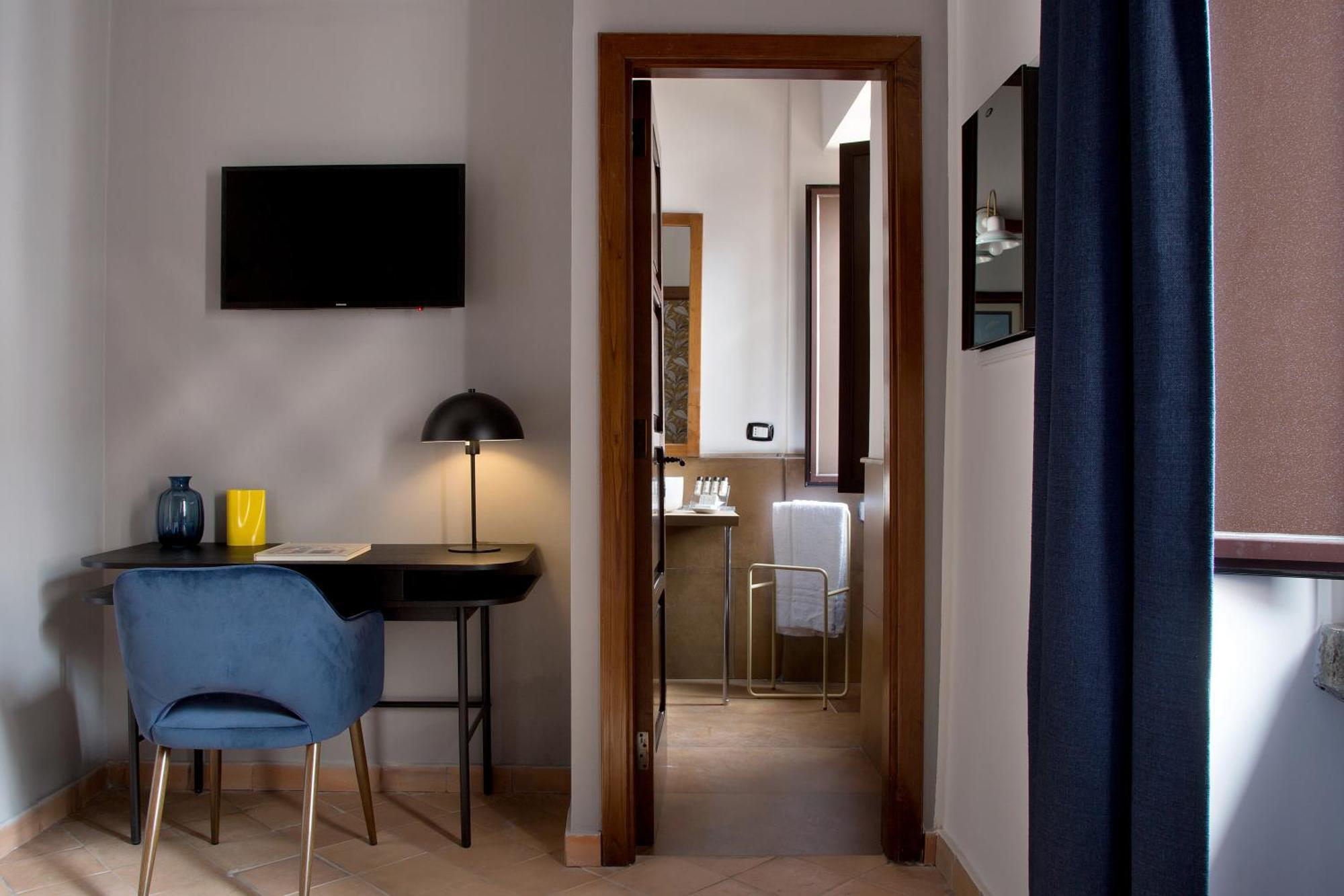 La Nova Bed And Museum Bed & Breakfast Naples Exterior photo